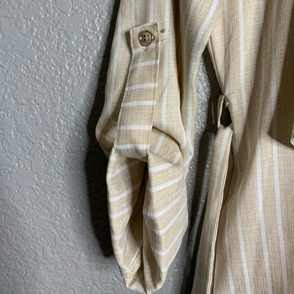 Cream and white color coat/cover up - Picture 3 of 3
